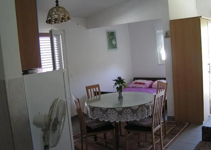 Jelekovac * Sveti Petar (Zadar)