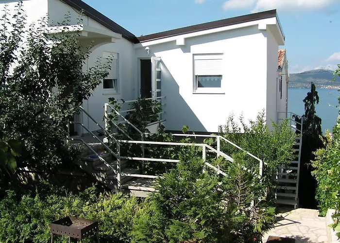 Jelekovac Sveti Petar (Zadar)